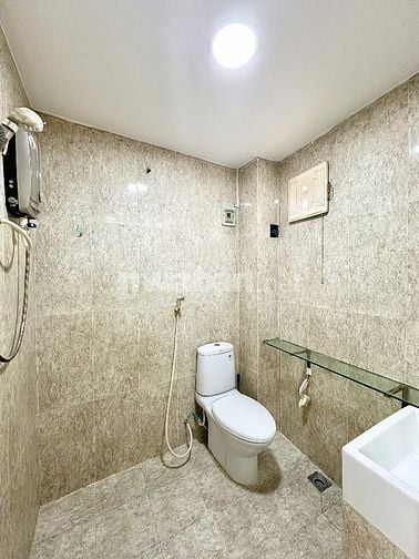 Mình cần pass phòng ngay Nguyễn Văn Cừ Quận 5, 30m2 