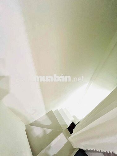 Bán nhà MT Nguyễn Đình Chiểu, Chợ Vườn Chuối, Trường học Bàn Cờ…