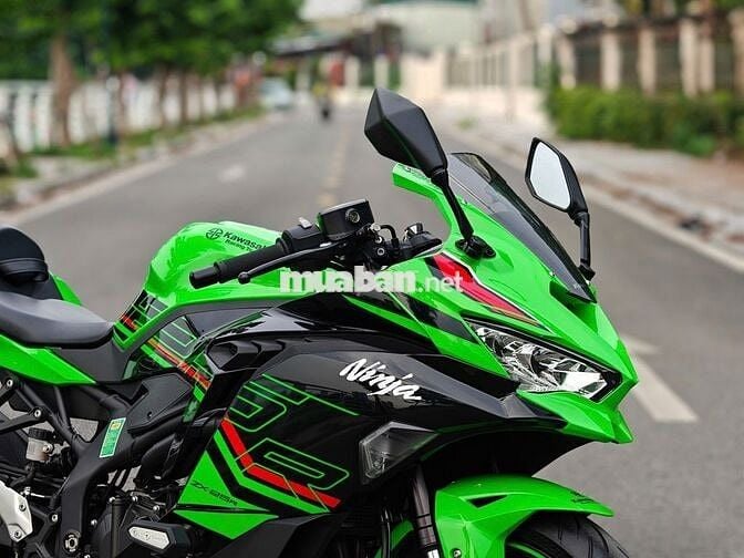 ZX25R 2023 XANH KRT BIỂN SỐ HÀ NỘI CHẠY LƯỚT 3000