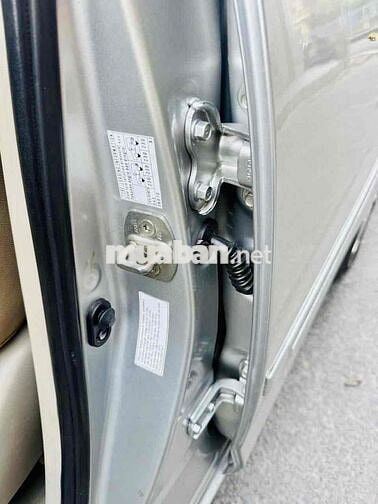 Toyota Innova 2010 G 8 chỗ số sàn