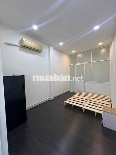 Bán nhà MT Nguyễn Đình Chiểu, Chợ Vườn Chuối, Trường học Bàn Cờ…