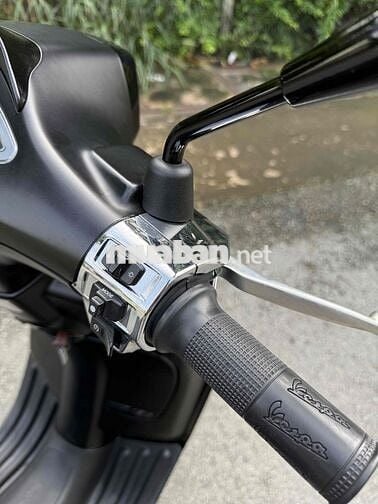 Vespa 150 2021 odo 10 ngàn cây bstp chính chủ