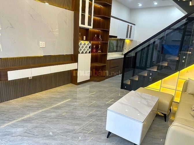 Cô Mai gửi bán gấp nhà tại Âu Cơ, Tân Phú, (64,7m2), giá chỉ 1,95tỷ