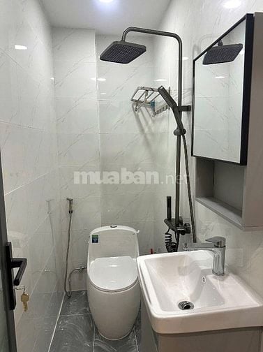 Cô Mai gửi bán gấp nhà tại Âu Cơ, Tân Phú, (64,7m2), giá chỉ 1,95tỷ