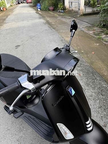 Vespa 150 2021 odo 10 ngàn cây bstp chính chủ