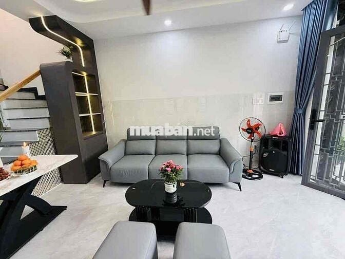 SIÊU PHẨM NHÀ PHỐ 2 TẦNG MỚI HOÀN THIỆN – FULL NỘI THẤT CC - Ở NGAY Q7