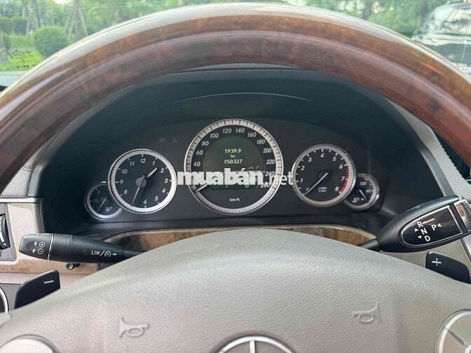 BÁN MER E300 SẢN XUẤT 2011 CHẤT LƯỢNG ***