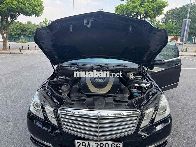 BÁN MER E300 SẢN XUẤT 2011 CHẤT LƯỢNG ***