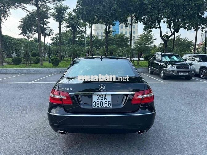 BÁN MER E300 SẢN XUẤT 2011 CHẤT LƯỢNG ***