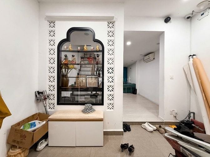 CHÍNH CHỦ GẤP BÁN - CỘNG HOÀ KHU VIP  - (4.5 x 12) 3TẦNG - CHỈ 6.4 TỶ.