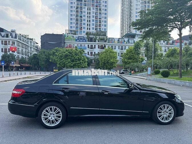 BÁN MER E300 SẢN XUẤT 2011 CHẤT LƯỢNG ***