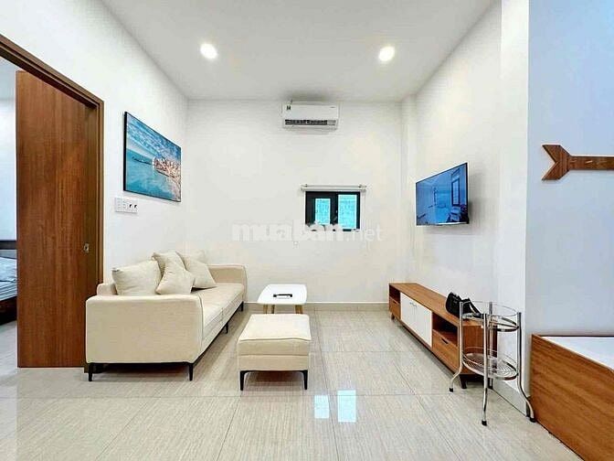 Chính Chủ Cho Thuê Căn Hộ 2 Phòng Ngủ ... Ngay Mặt Đường Oto 🔥