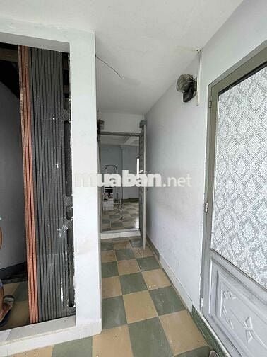 cần pass trọ gấp ạ, ưu tiên Nam vì lý do mình cần chuyển đi nơi khác