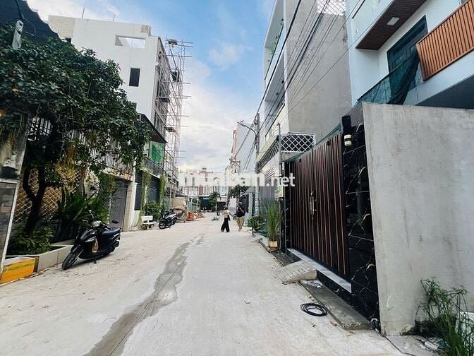 BÁN GẤP -LÔ ĐẤT 80M2- NGANG 4.5M- HẺM XE TẢI- XÂY DỰNG 5 TẦNG-  6.5 TỶ