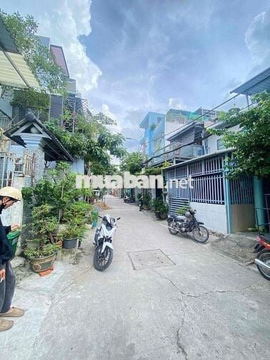 Hàng thơm đường 48, 2 lô đất xiu đẹp, xe tải vào thoải mái