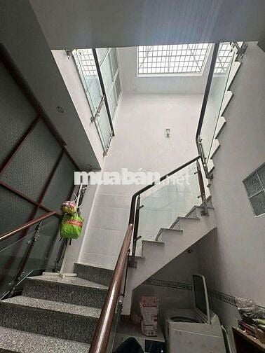 BÁN NHÀ Q8-CHÍNH CHỦ- 67M2- 3PN- 2 TẦNG- KIÊN CỐ-SHR- K QUY HOẠCH-4TY8