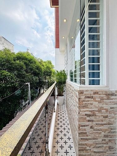 NHÀ 3LẦU MỚI HXH ĐƯỜNG SỐ 8 , PHƯỜNG 11, QUẬN - GV