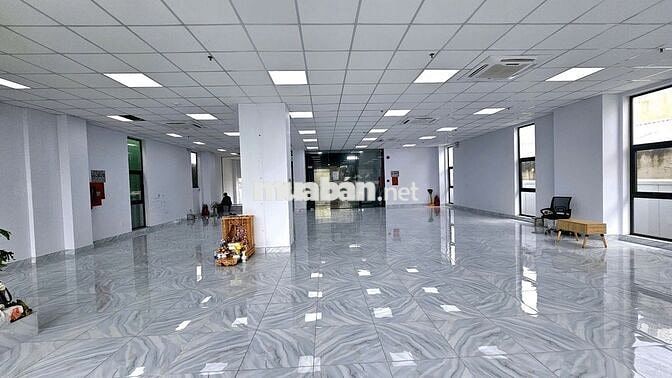 Mặt bằng 200m2 QL50 cho thuê mở showroom xe điện, ngân hàng….