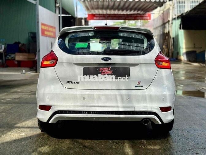 Ford Focus 1.5 Ecoboost 2015 Titanium không lỗi