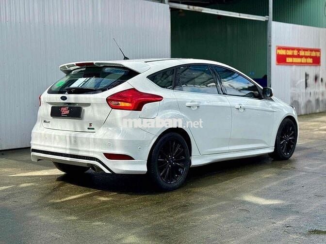 Ford Focus 1.5 Ecoboost 2015 Titanium không lỗi