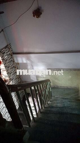 Nhà đẹp 3 tầng, 68m2, 4PN, hẻm 4m thông, giá rẻ