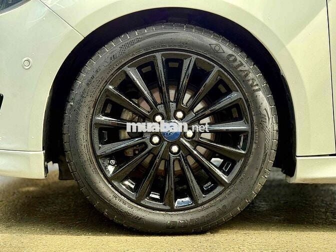 Ford Focus 1.5 Ecoboost 2015 Titanium không lỗi