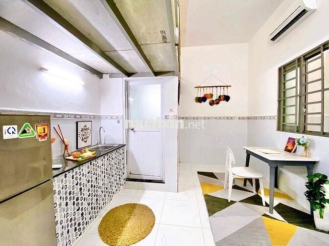 CĂN HỘ GÁC LỬNG CÓ CỬA SỔ FULL NỘI THẤT NGAY TÂN BÌNH GẦN K300