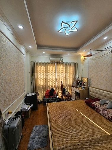 Bán nhà 40m2 x 4 tầng full nội thất ở Bát Khối, Hà Nội giá 6,5 tỷ