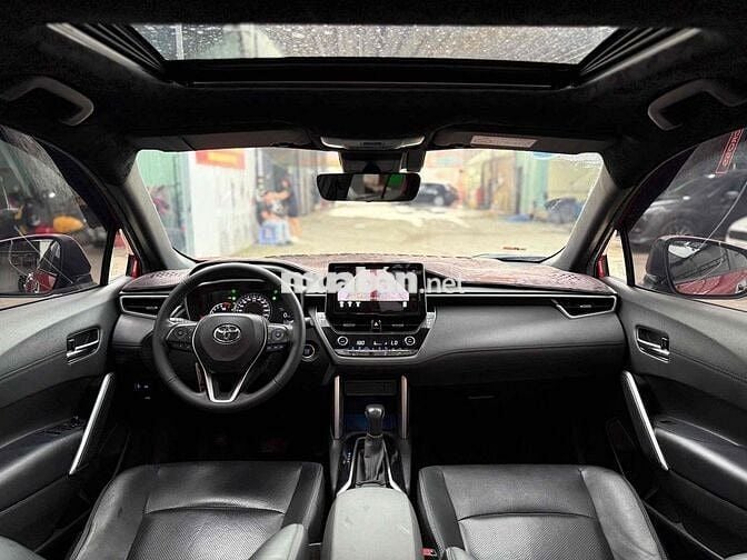 Toyota Cross 1.8V 2023 odo 34.000 km một chủ