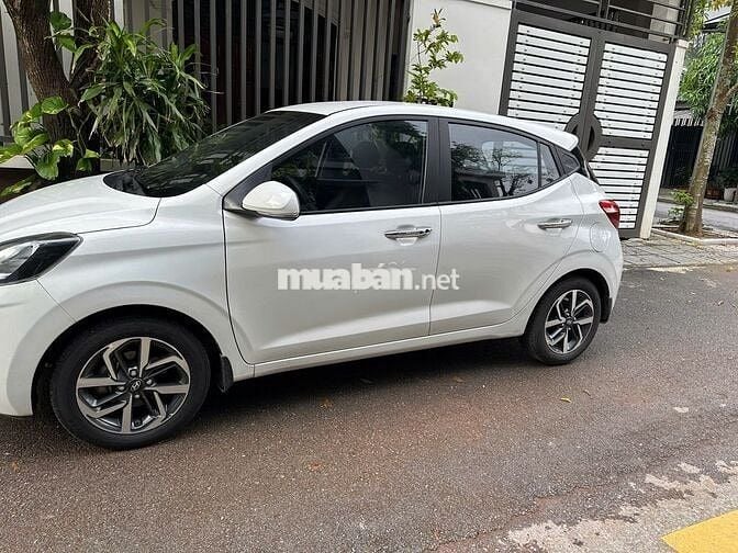 Bán Hyundai Grand i10 2022