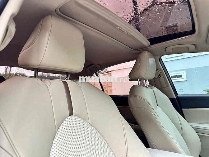 Camry 2.5 Q nhập  -dkld 2023 , đỏ (kem) rất đẹp