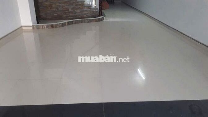 nhà 10 triệu 4 phòng ngủ rộng rãi thoáng mát