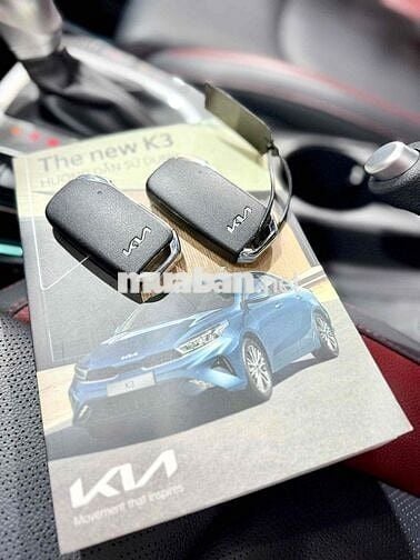 Em bán KIA K3 2.0 Premium 2024 ( Odo : 7.600 km )