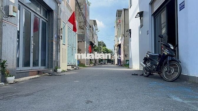 Bán nhà 2 Tầng hẻm ô tô đường số 8 Linh Xuân, giá tốt 68,1m2 ngang 5m