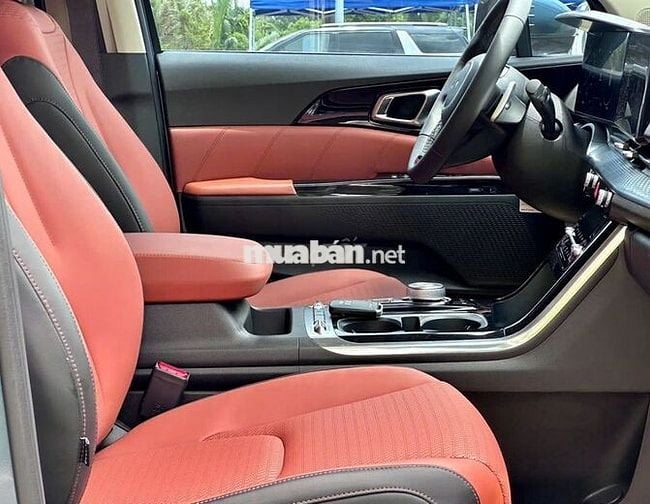 Carnival Signature 2.2D 2022 – Bản 7 chỗ cao cấp