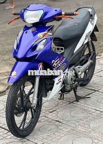 Máy êm,dàn áo liền lạc