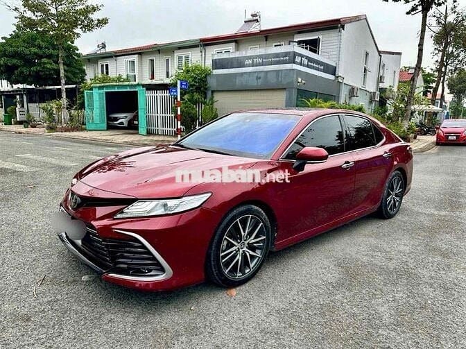 Camry 2.5 Q nhập  -dkld 2023 , đỏ (kem) rất đẹp