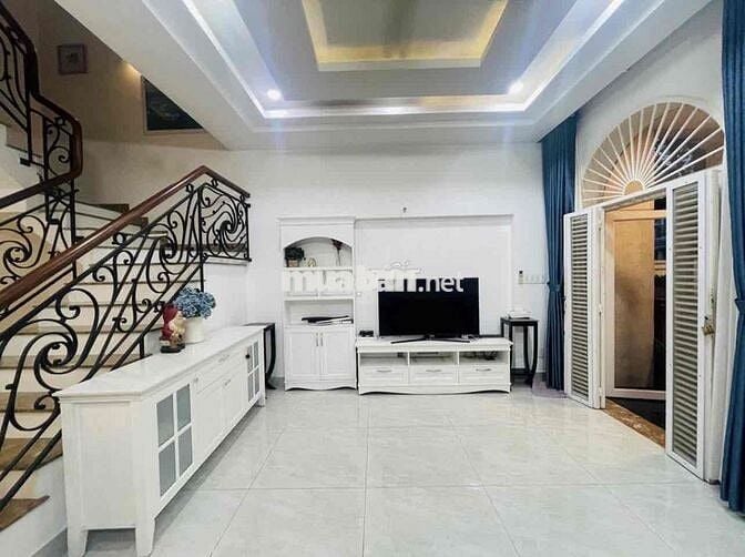 Nhà Phố CityLand Sát Emart Phan Văn Trị P5: 6x20m, full nội thất