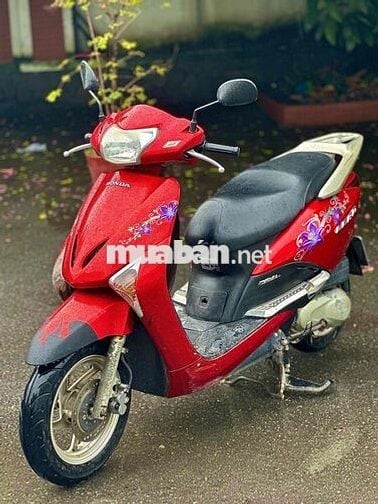 Lead 2010 zin êm như xe điện cốp rộng thoả mái