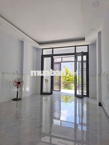 Chính chủ cho thuê nhà mới DT:4,x22 giá 10tr/thg lầu ,HBP,TĐ