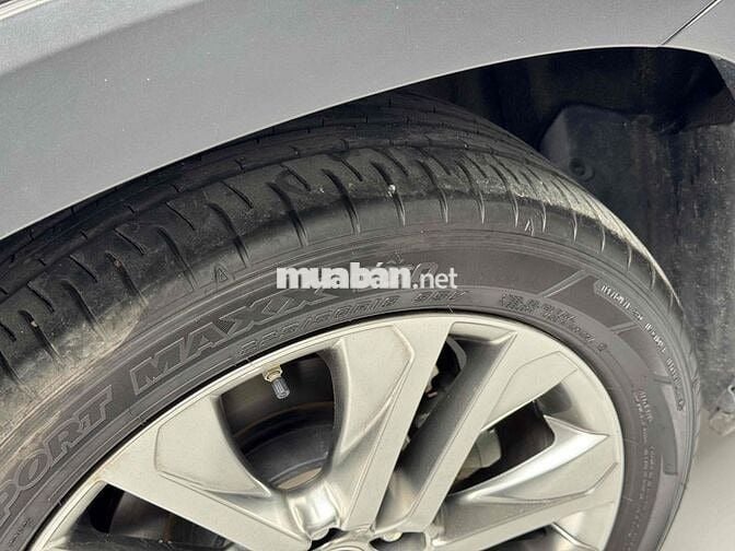 Toyota Innova Cross Xăng Điện 2024, Sơn Zin 100%