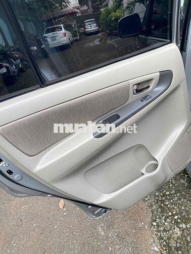 inova G , màu bạc một chủ mua mới từ đầu