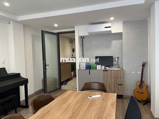 Cho thuê văn phòng 18 m2 P12 Q Tân Bình