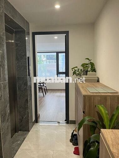 Cho thuê văn phòng 18 m2 P12 Q Tân Bình