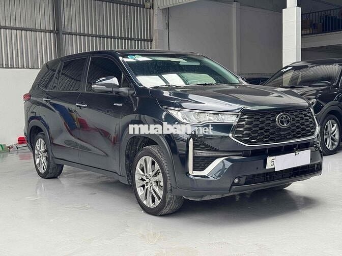 Toyota Innova Cross Xăng Điện 2024, Sơn Zin 100%