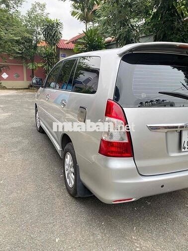 inova G , màu bạc một chủ mua mới từ đầu