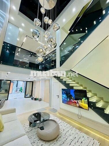 CHO THUÊ NHÀ 4PN 4WC FULL NT NGUYỄN TƯ GIẢN P12