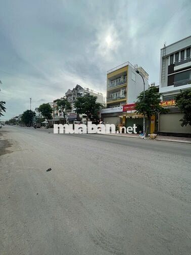 Cho thuê nhà mặt tiền đường số 1 dt 6x16m 3L