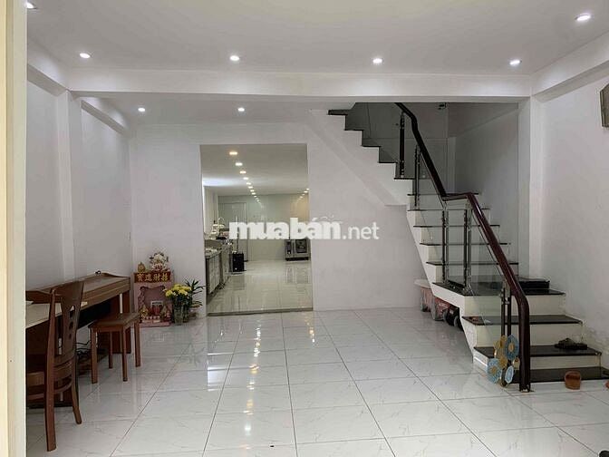 Bán nhà chính chủ, sổ hồng, 150m2 ( 5mX30m) Mặt tiền đ 52, P Hiệp binh