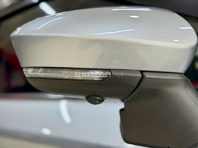 Sở hữu ngay Toyota Veloz – mẫu MPV đa dụng, rộng rãi và bền bỉ, nay có